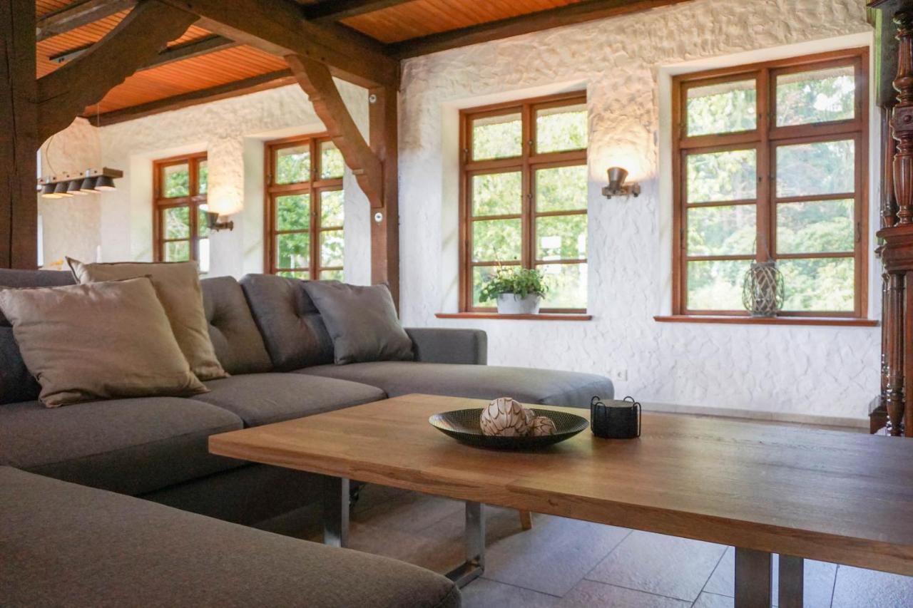 Ruhe Unter Reet-Haus Mit Sauna, Whirlpool Und Kamin Gnarrenburg Экстерьер фото