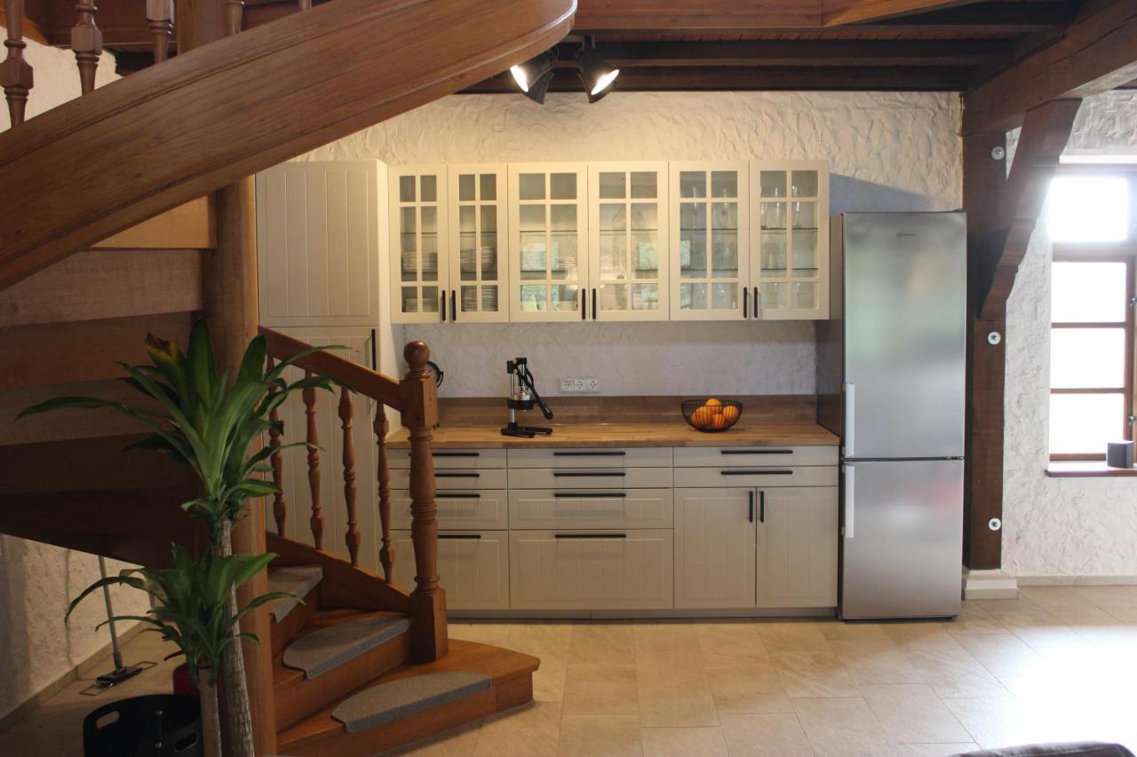 Ruhe Unter Reet-Haus Mit Sauna, Whirlpool Und Kamin Gnarrenburg Экстерьер фото
