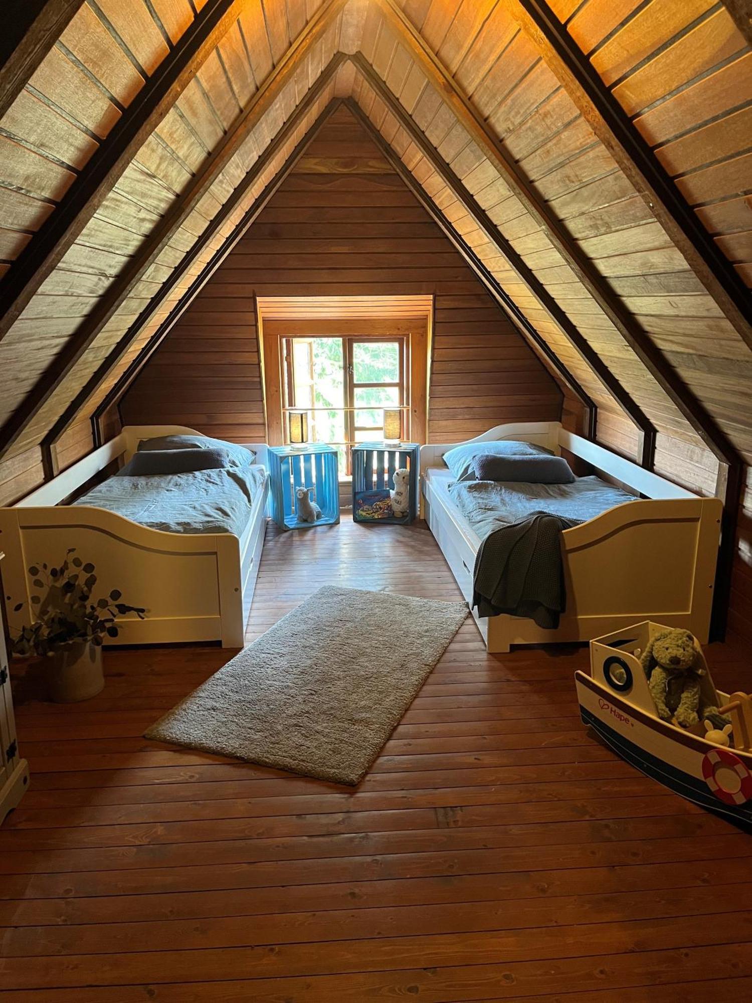 Ruhe Unter Reet-Haus Mit Sauna, Whirlpool Und Kamin Gnarrenburg Экстерьер фото